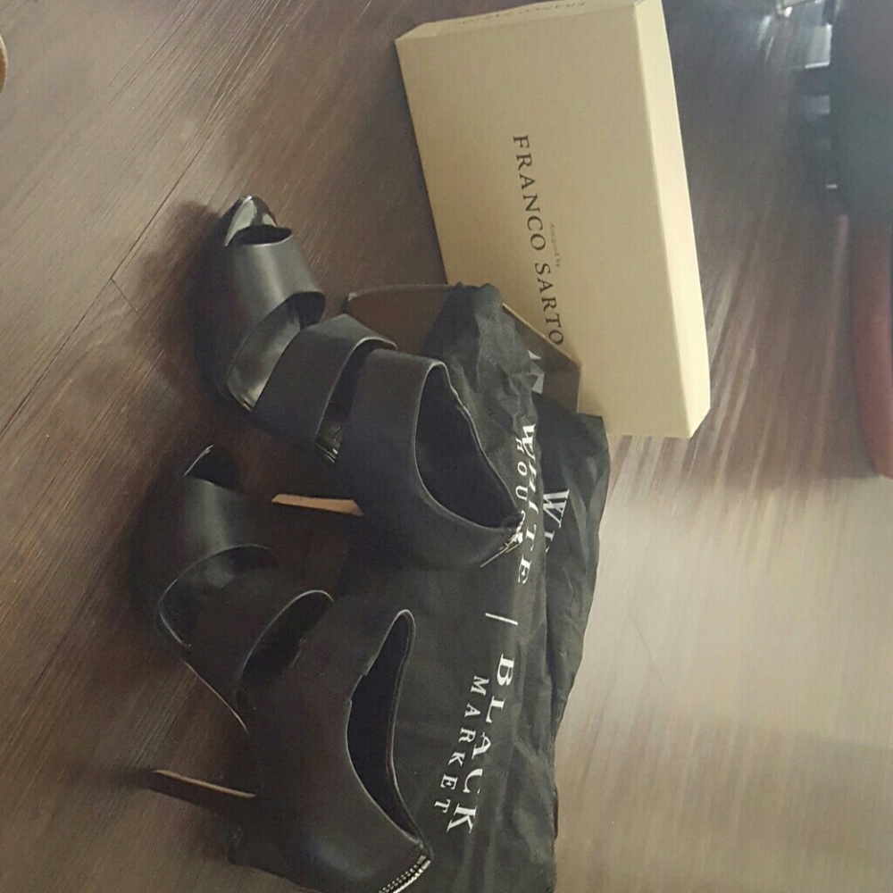 Shoes - Picture 2 of 2